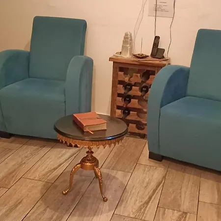 Pensión Seaside House