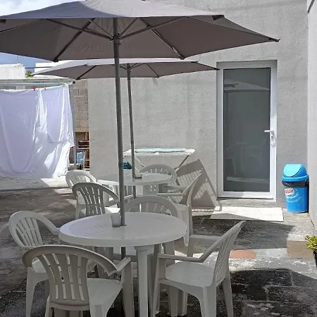 Pensión Seaside House Ponta Delgada